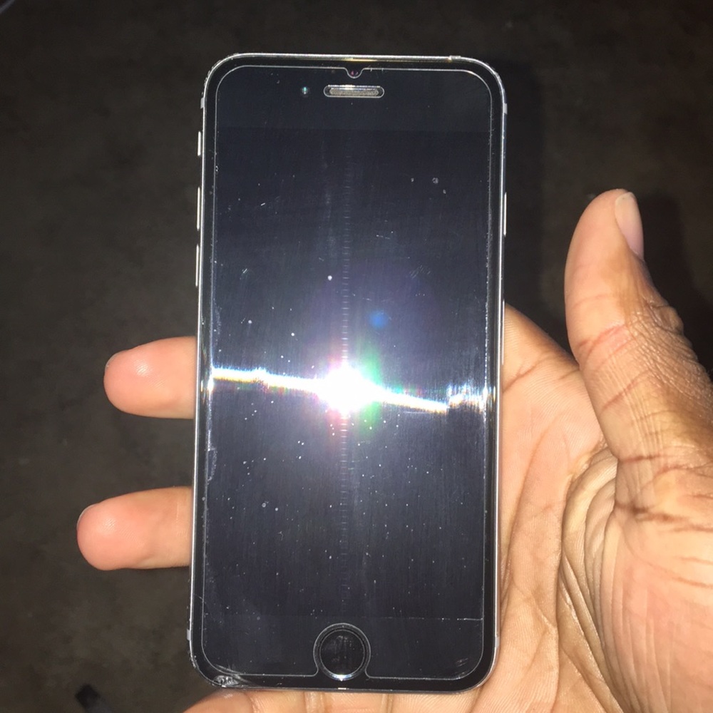 UNLOCKED IPhone 6s